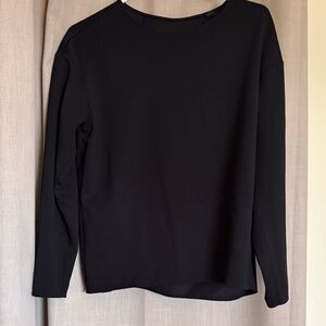 Uniqlo Black Women's Jersey Top